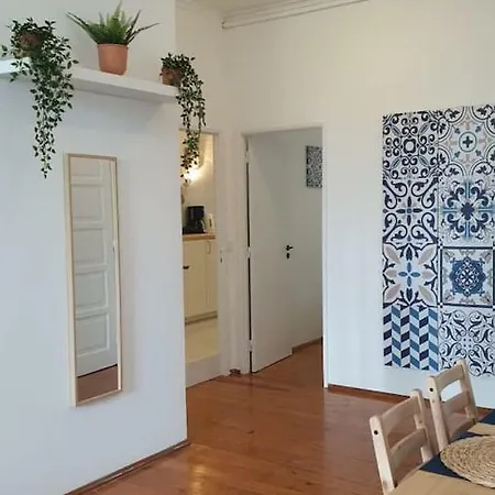 Modern Riverside - City Center Appartamento *